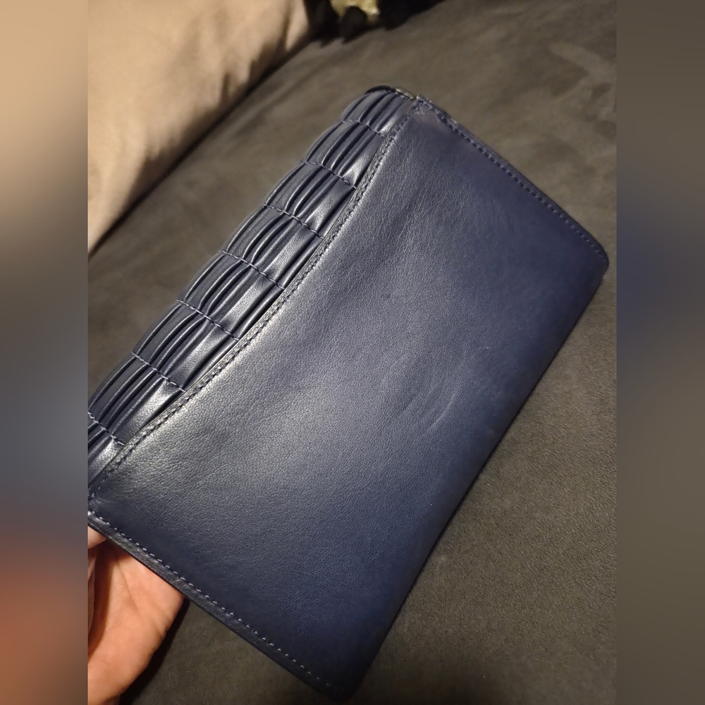 Coach Tabby Chain Clutch W/ Pleating - Picture 3 of 7